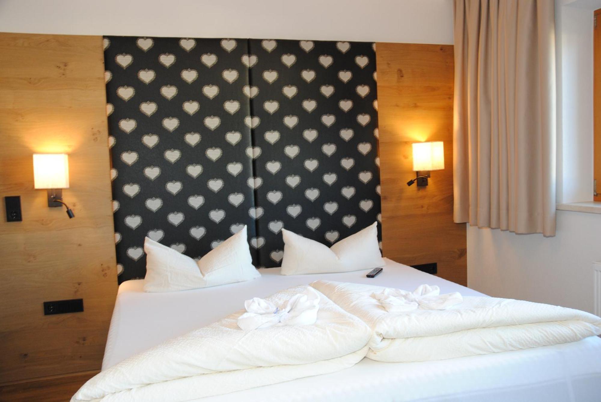 مايرهوفن Resort Schrofenblick المظهر الخارجي الصورة