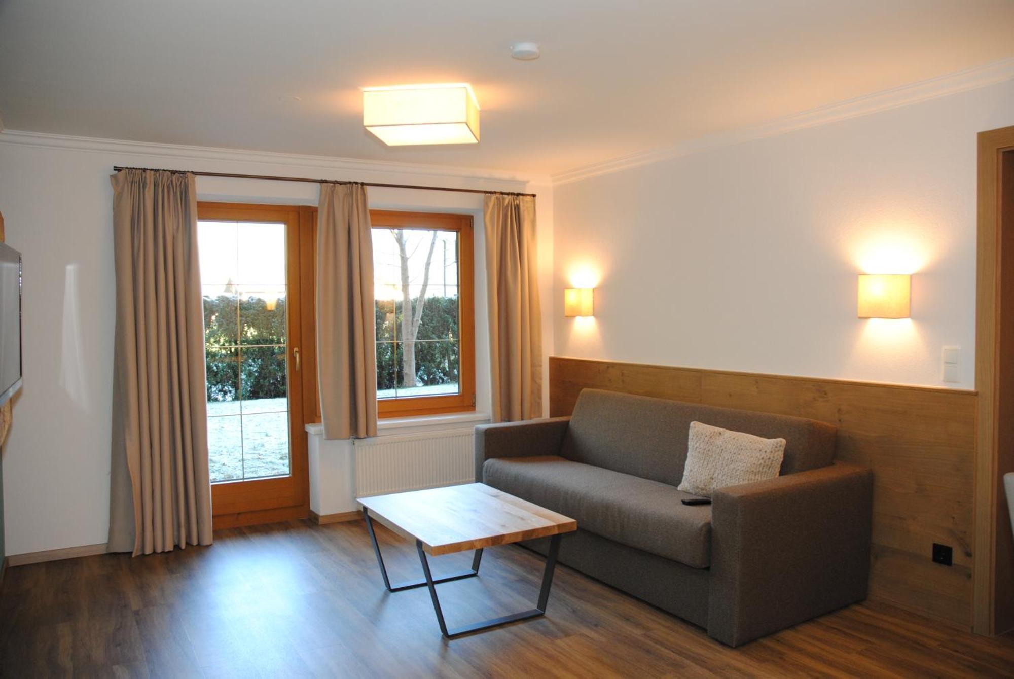 مايرهوفن Resort Schrofenblick المظهر الخارجي الصورة