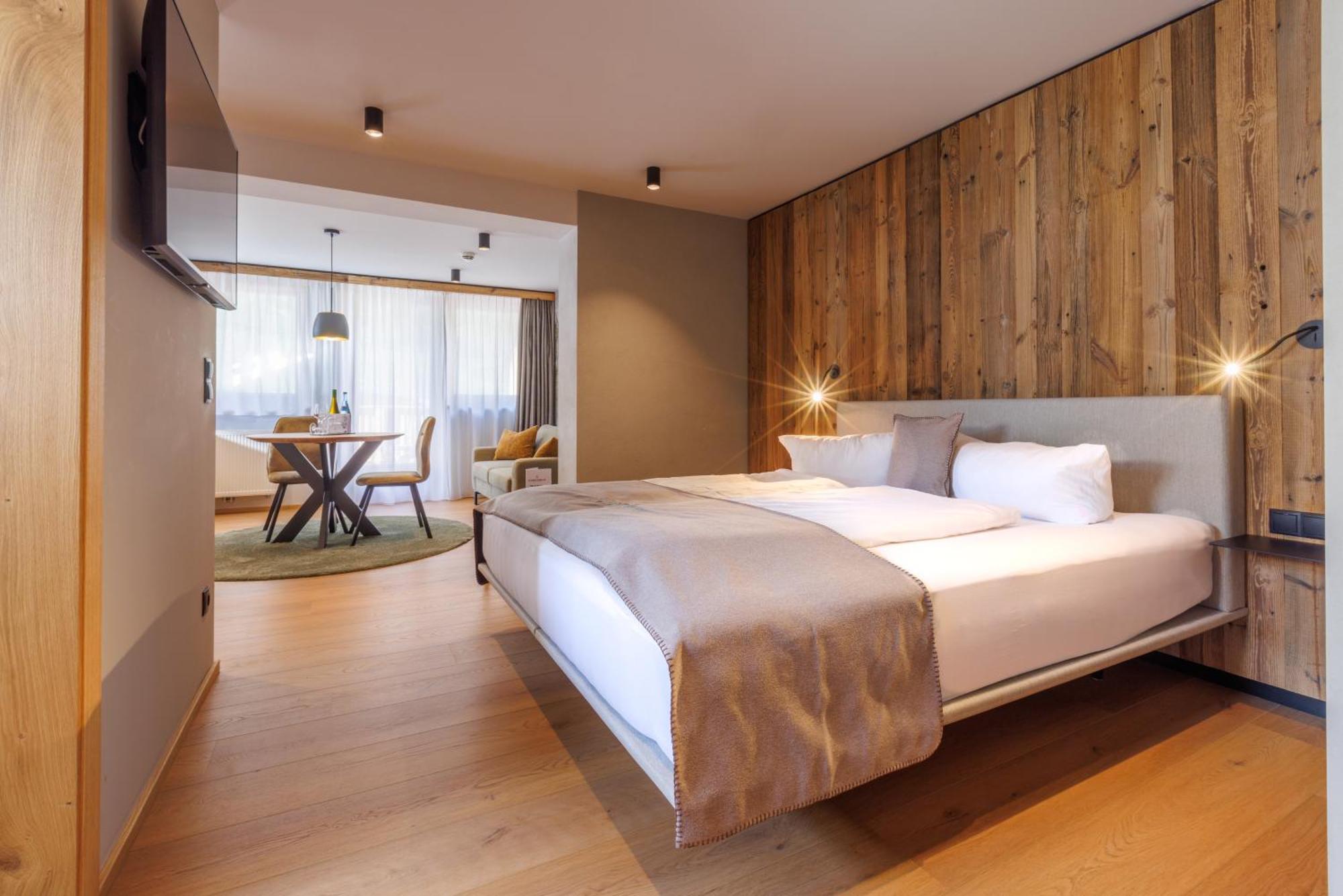 مايرهوفن Resort Schrofenblick الغرفة الصورة